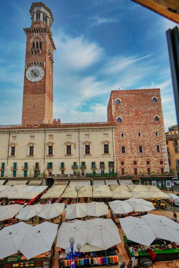 Apartmentsarena - Suite Mercatorum - Piazza Erbe Verona Ngoại thất bức ảnh